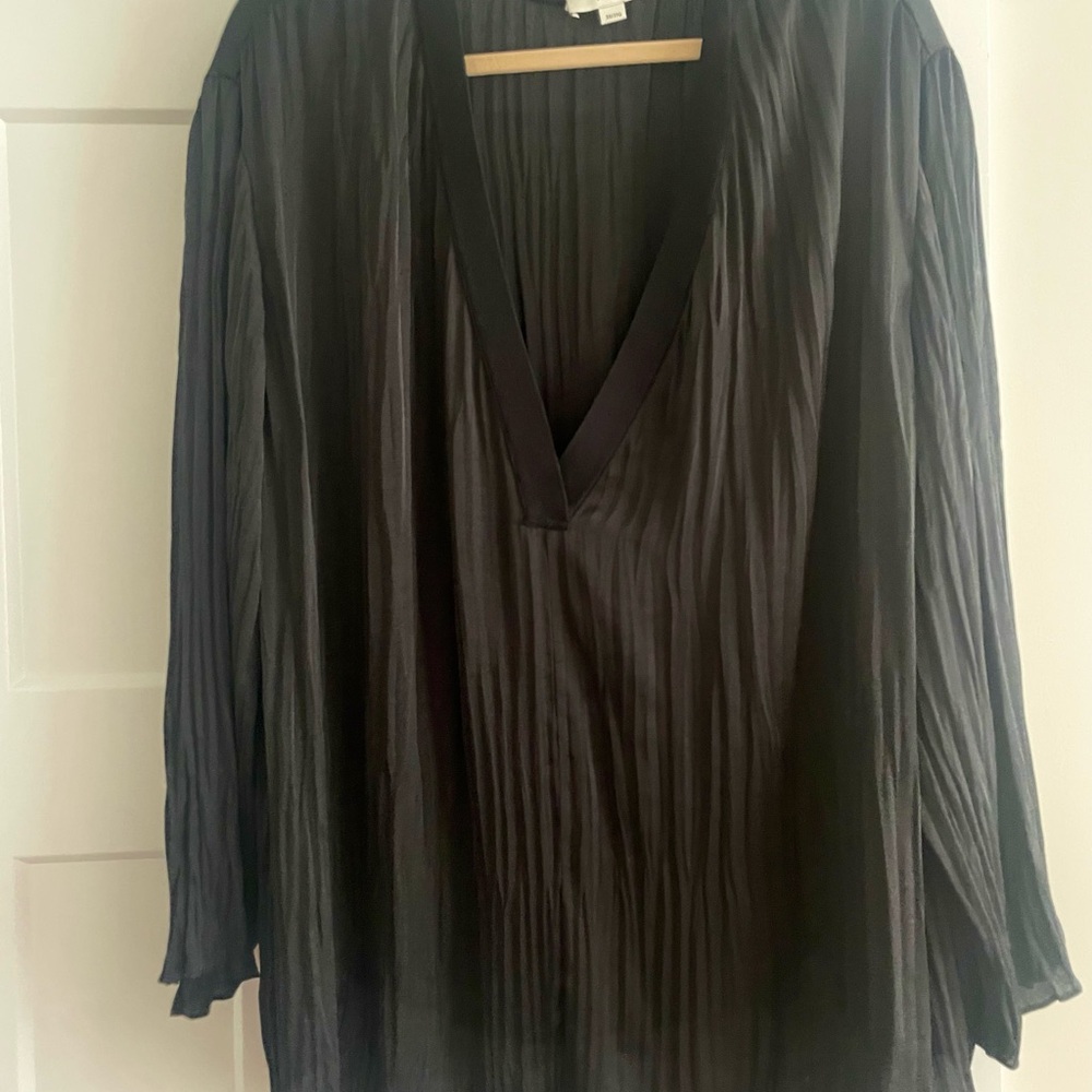 Vince Black Textured Top